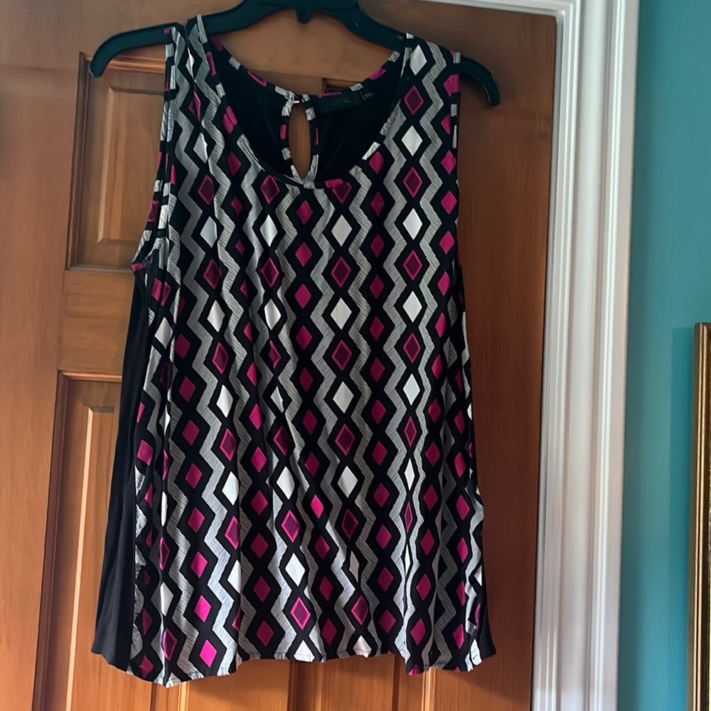 Apt 9 sleeveless shell